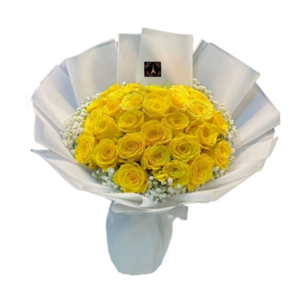 Yellow Roses with Fresh Flower